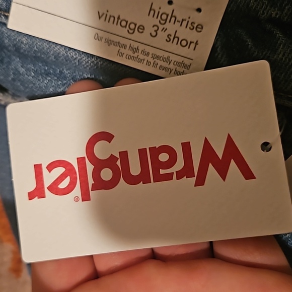 Wrangler high-rise vintage 3" shorts size 8/29 denim shorts NWT - Picture 2 of 4